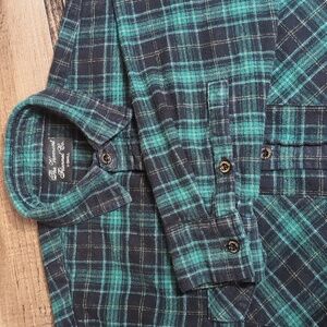 The Vermont Flannel Co. Black/Green Plaid Flannel Button Up USA Made Size XS